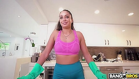 Sadie Creams In One Of Two Dirty Maids Gets Fucked