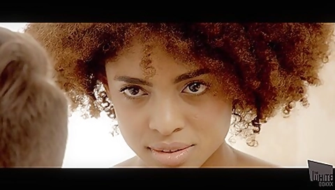 Ebony Teases Very Well